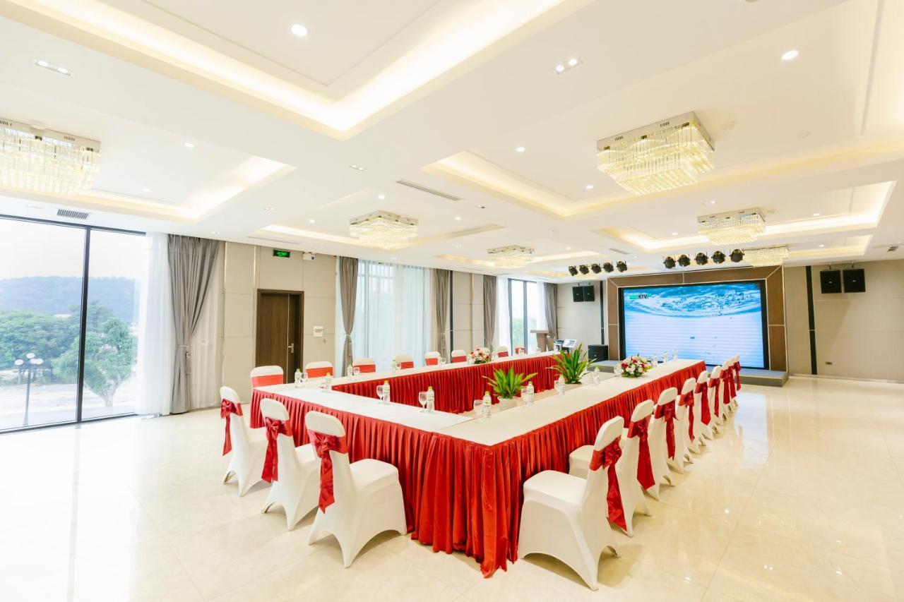 Songlam Waterfront Hotel Hà Tĩnh Exterior photo
